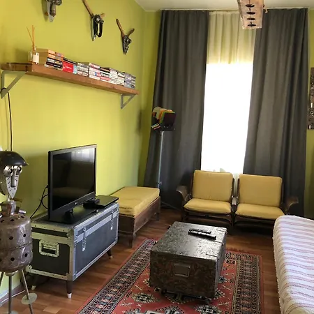 Apartment Ozzy Homes *